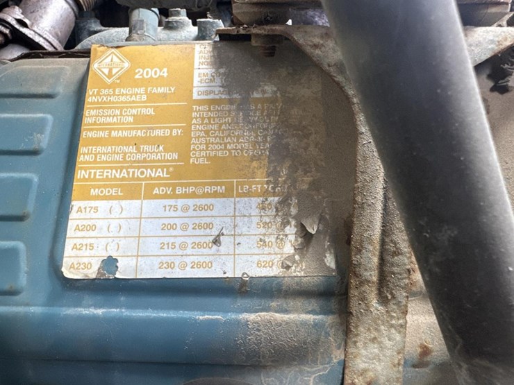 2005-international-durastar-4200-image-25