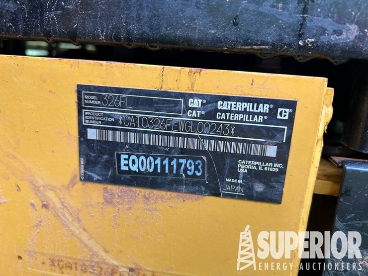 caterpillar-326fl-image-7