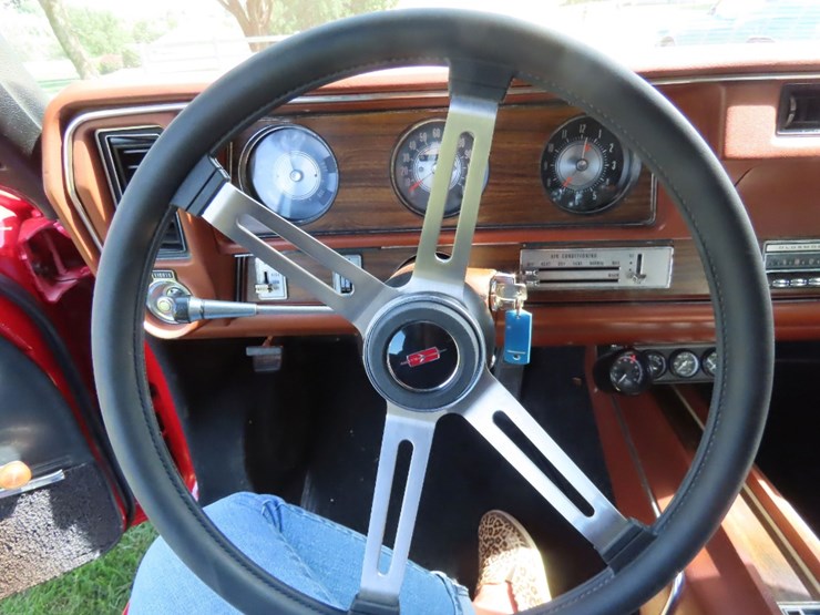 1971-cutlass-supreme-convertible-image-25