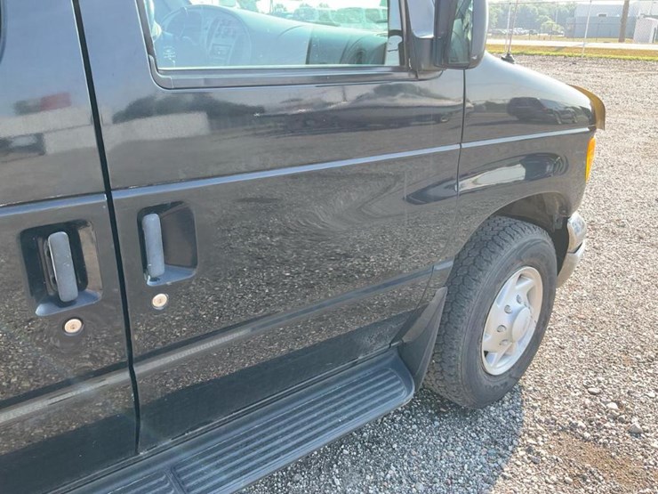 2000-ford-2000-image-38