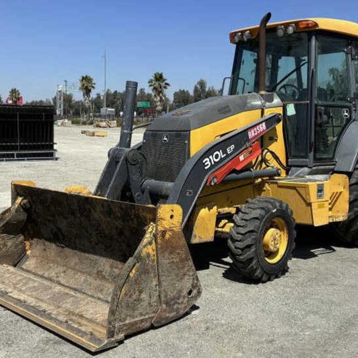 2019 DEERE 310L EP
