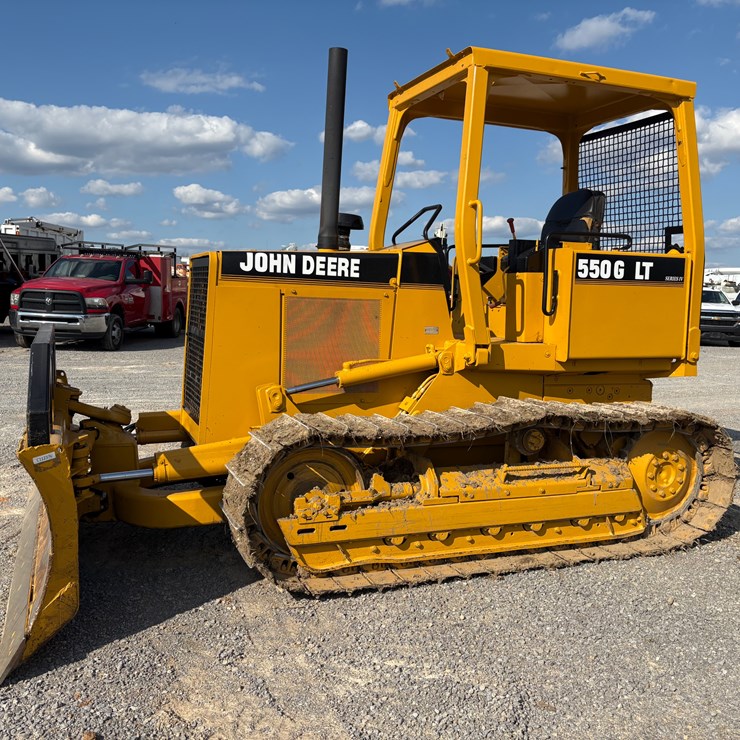 DEERE 550G LT