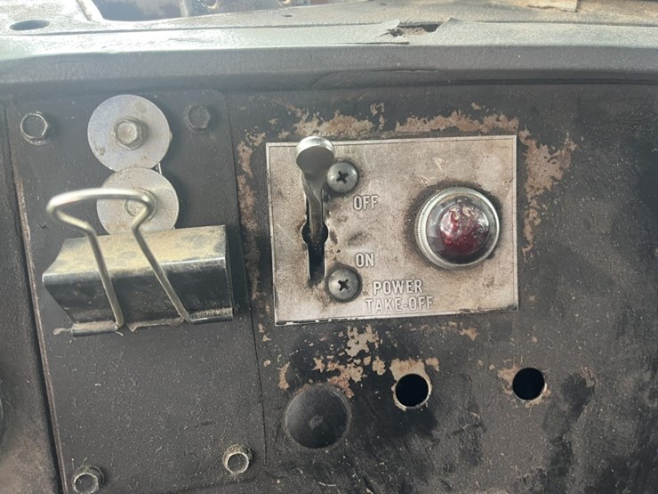 1986-mack-dm686s-image-78