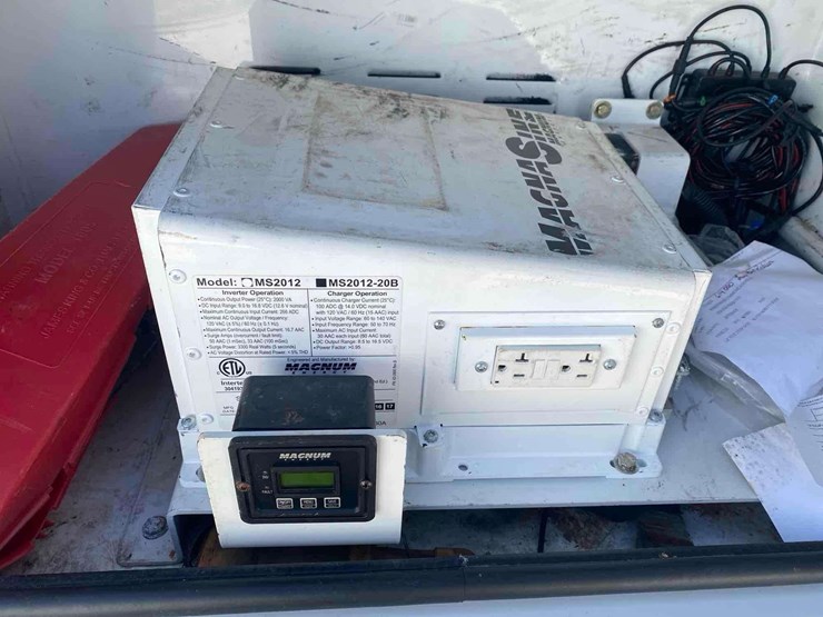 2014-altec-at200a-image-32