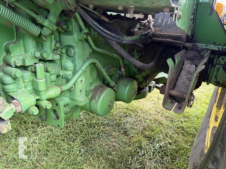 john-deere-4440-image-14