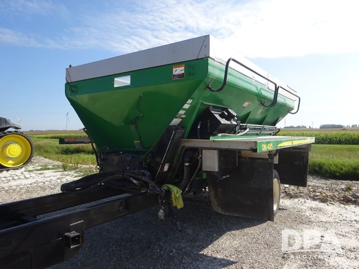 2020-john-deere-2020-image-3