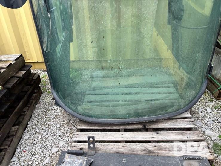 john-deere-4435-image-4