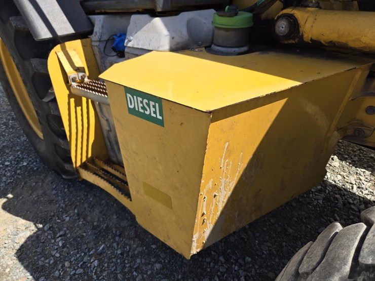 deere-310sl-image-25