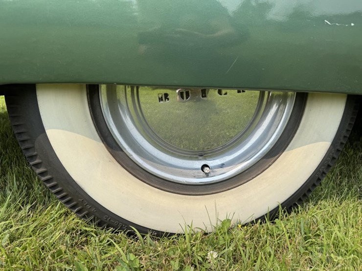 #1062-•-1949-buick-series-50-super-sedan-image-62