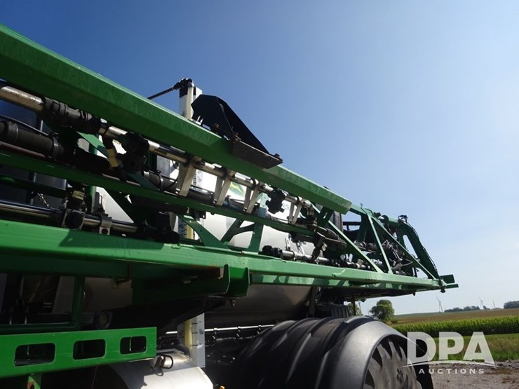 2021-john-deere-f4365-image-73