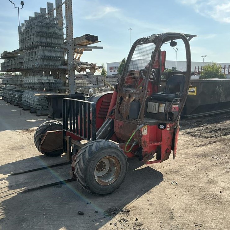 #2123 • Manitou Manitransite TMT 55HT Fork Lift