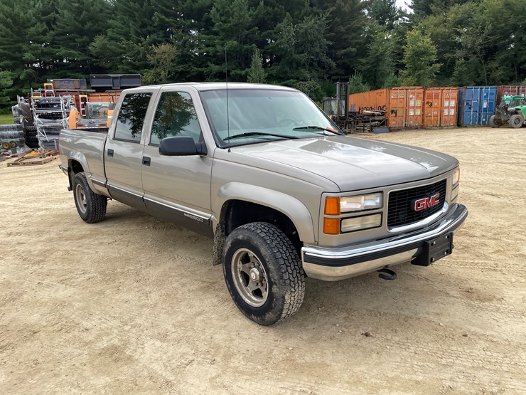 1999-gmc-2500-image-3
