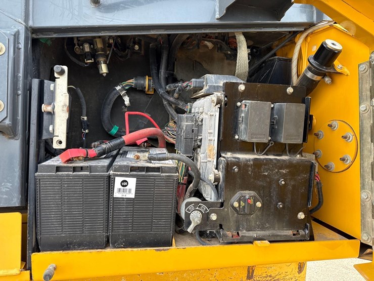 deere-700k-lgp-image-19