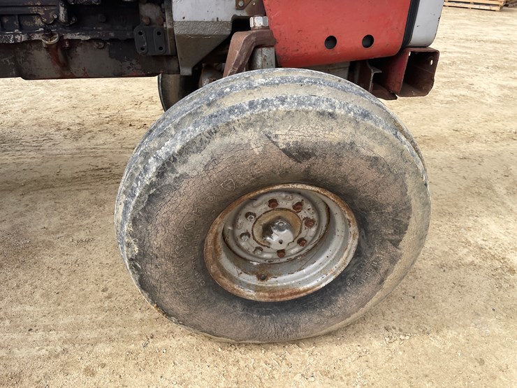 massey-ferguson-2705-image-91