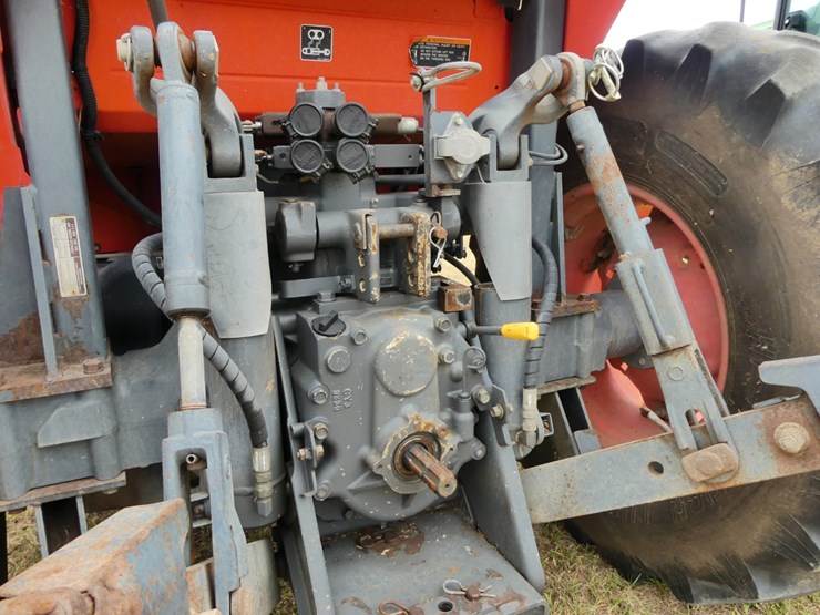 2018-kubota-m5-111-image-7