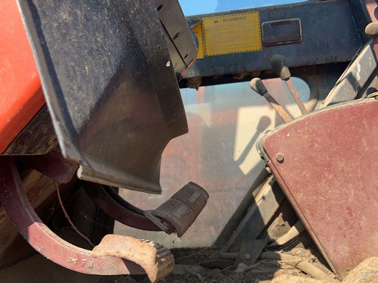 agco-allis-7060-image-30