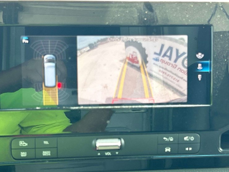 2021-mercedes-benz-sprinter-4500-image-18