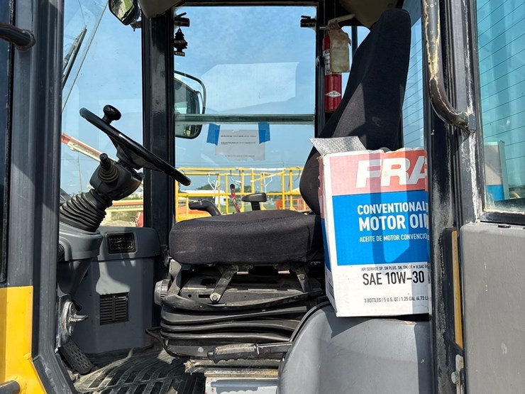 2019-komatsu-wa200-5-image-16