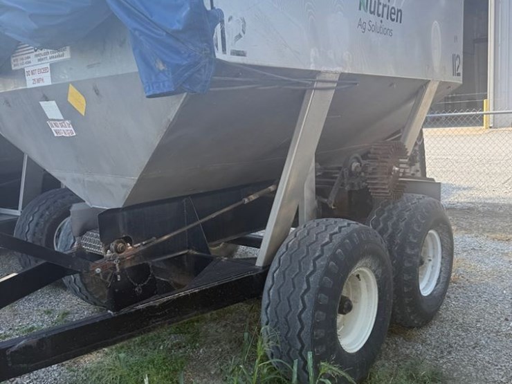 adams-dry-spreader-(pz13896,-unit-87775)-image-1