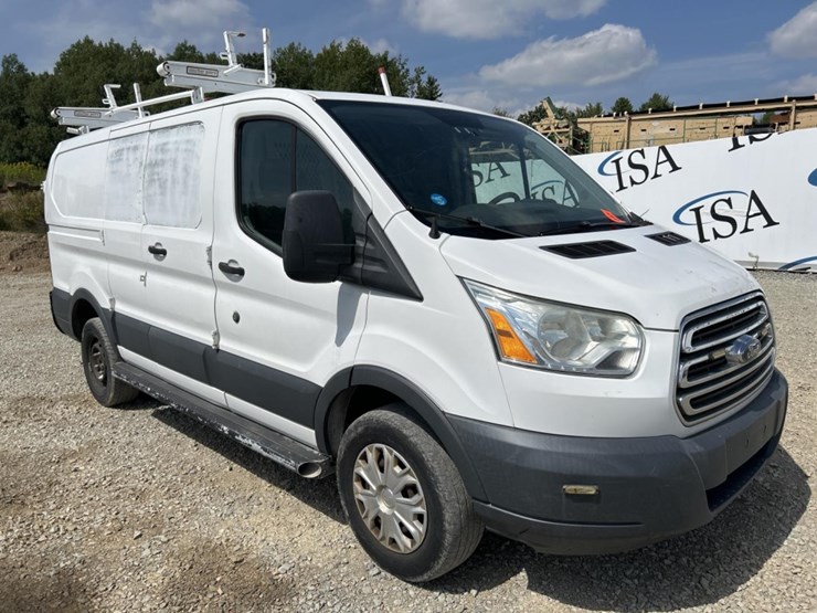 2015-ford-transit-image-7