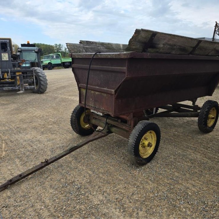 JOHN DEERE 953