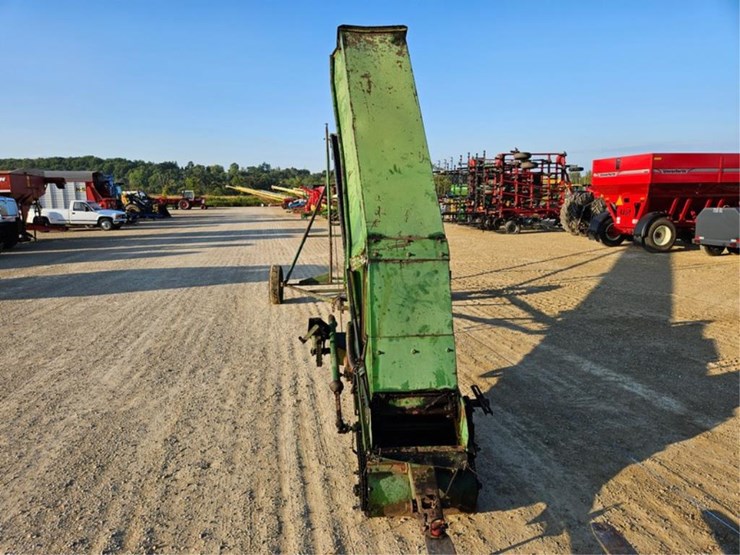 john-deere-350-image-8