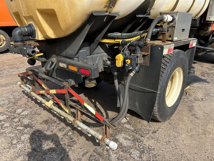 2002-caterpillar-3126-image-37