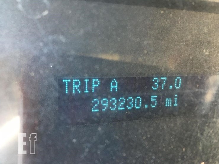 2013-ford-f150-xl-image-5