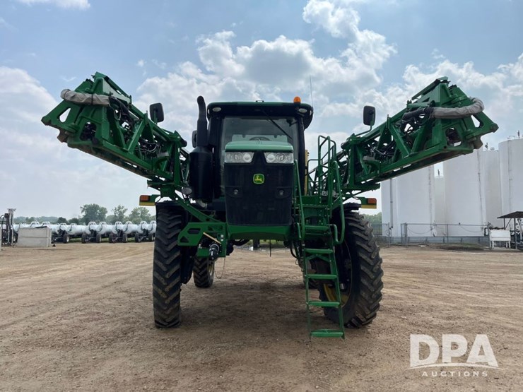 2018-john-deere-r4045-image-3