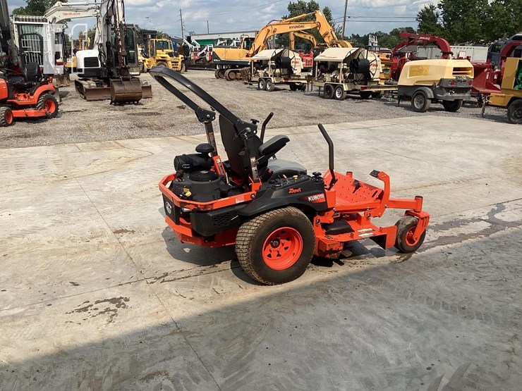 2017-kubota-z724x-image-4