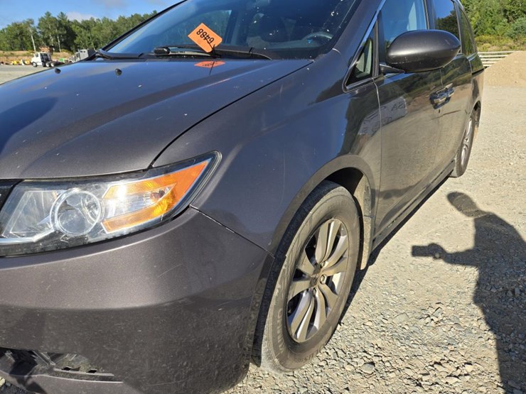 2014-honda-odyssey-image-17