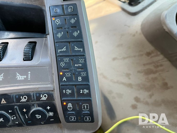2019-john-deere-r4045-image-98