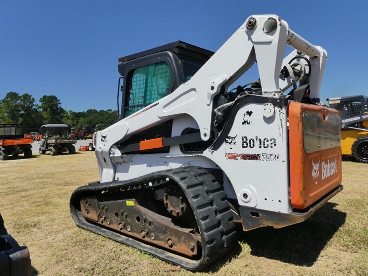 2012-bobcat-t870-image-4