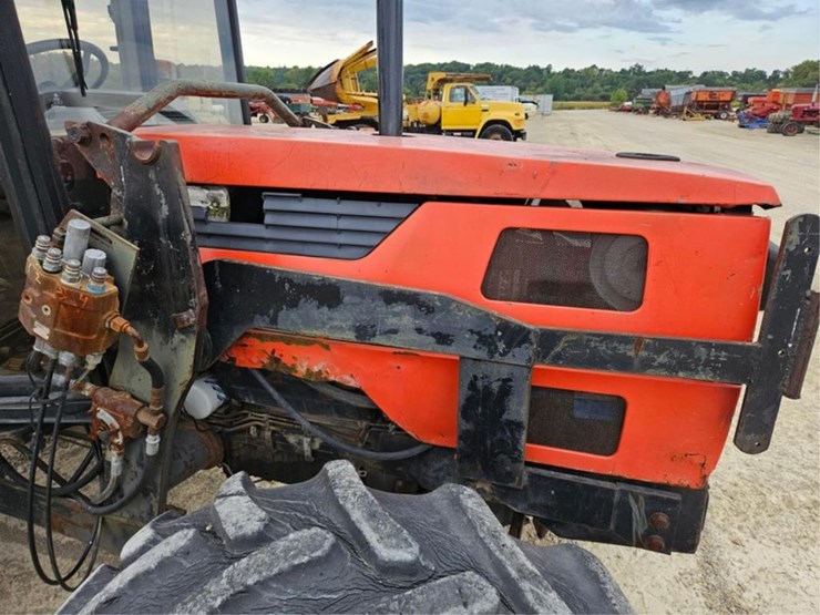 agco-allis-6690-image-9