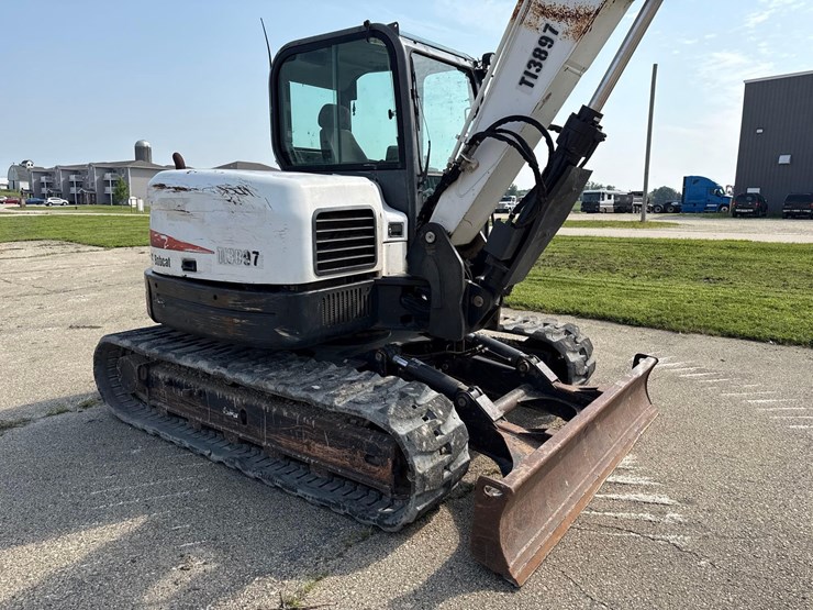 2017-bobcat-e85-image-7