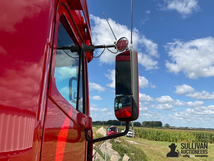 1998-freightliner-flc112-image-14