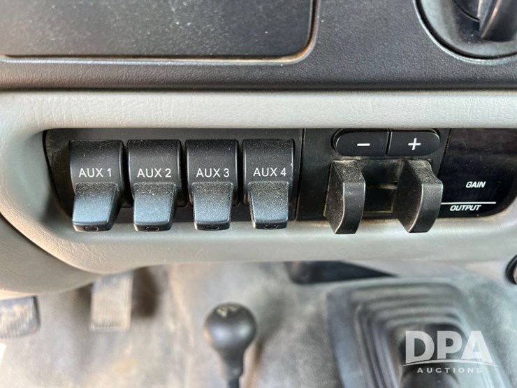 2006-ford-f350-xlt-image-43