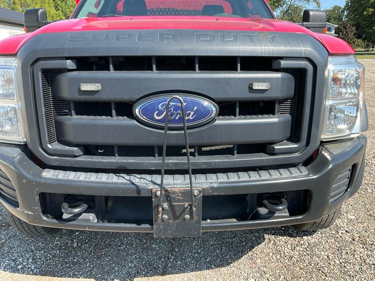 2015-ford-f550-image-12