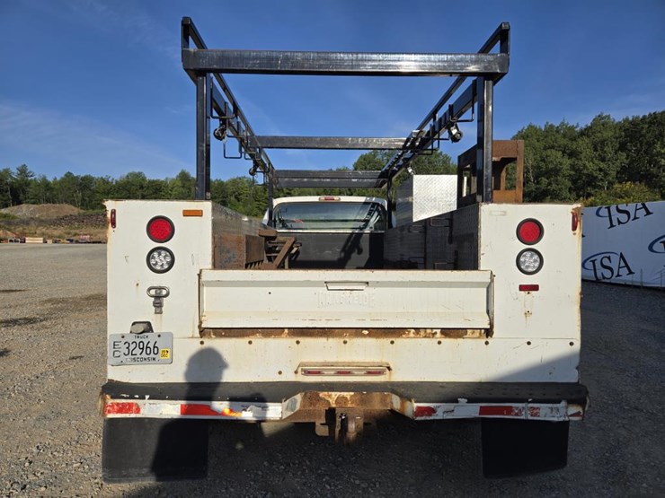 2006-ford-f550-image-4