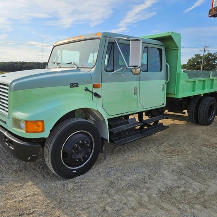 1994 INTERNATIONAL 4700