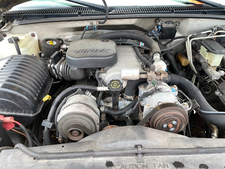 1999-gmc-2500-image-74