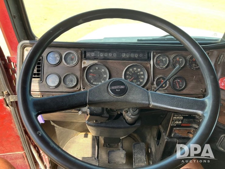 1991-freightliner-truck-(jn2955,-unit-758)-image-56