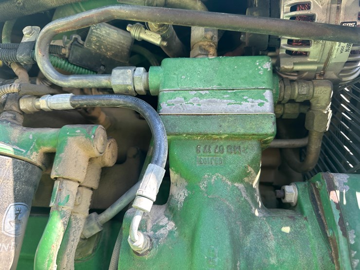 2011-john-deere-4730-image-41