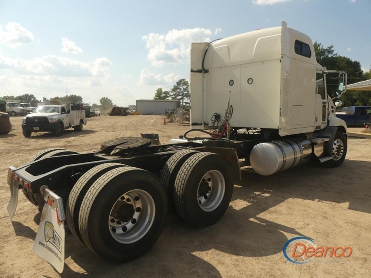 2017-mack-ch613-image-2