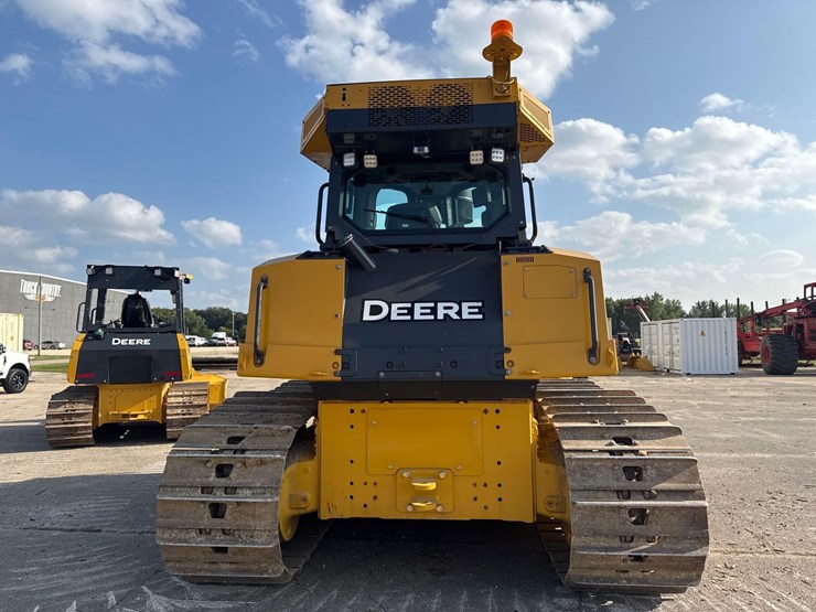 2020-deere-850l-lgp-image-4