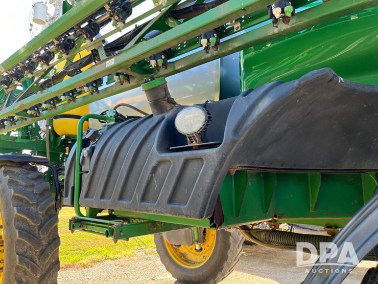 2019-john-deere-r4045-image-27