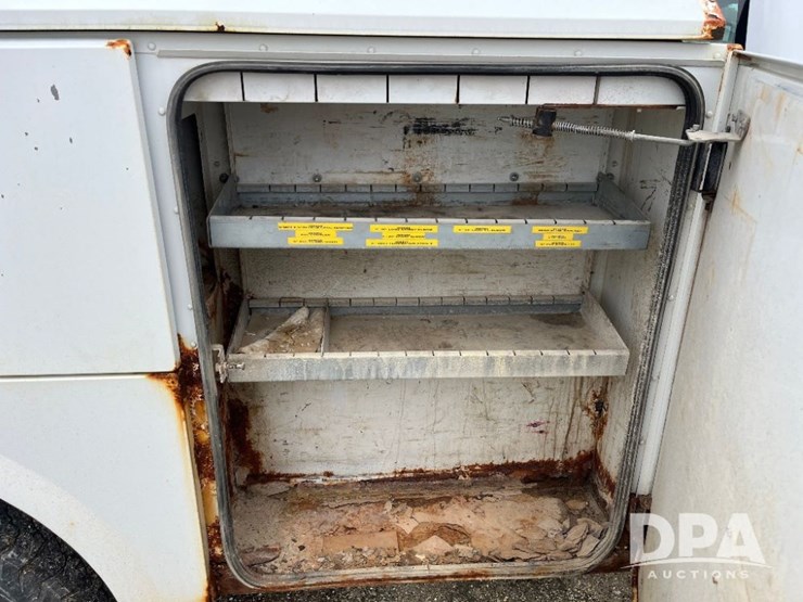 2012-ford-f350-image-28