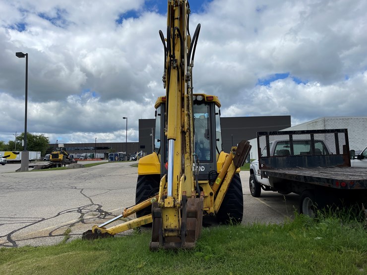 new-holland-lb75b-image-5