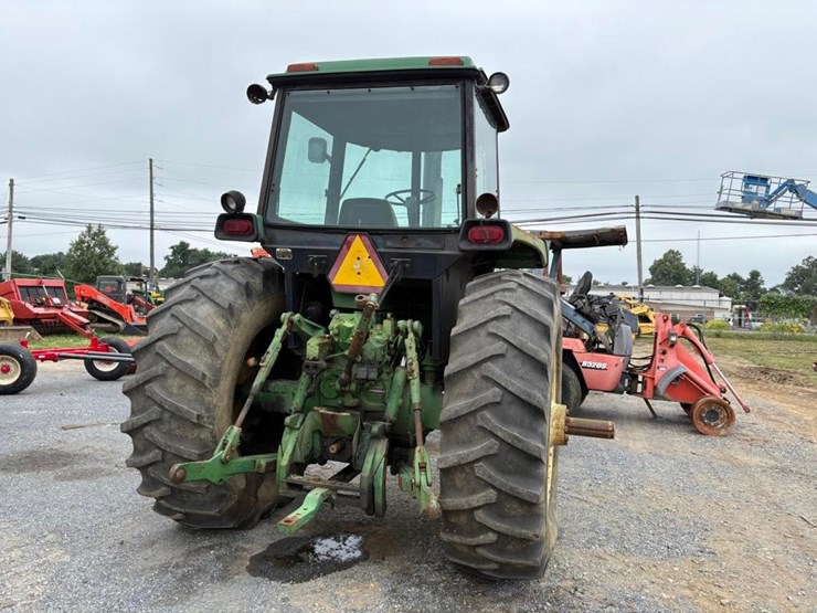 john-deere-4840-image-8