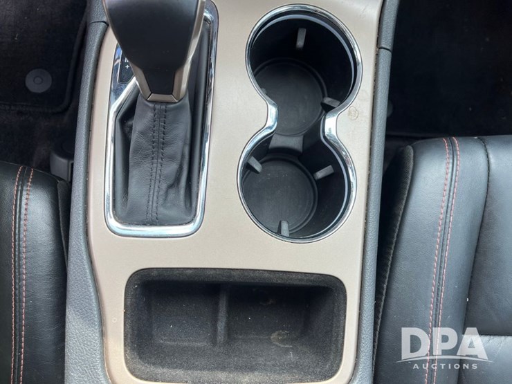 2016-jeep-grand-cherokee-image-55